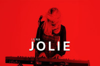 Lena Kovačević  ima singl “Jolie”