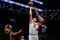 Jokić utišao Bruklin i ponovo ispisao istoriju NBA (VIDEO)
