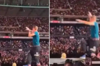 Frontmen grupe ''Coldplay'' propao kroz binu tokom koncerta