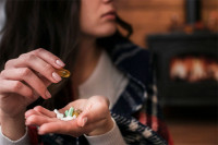 Ova dva vitamina Srbi piju u velikim količinama, a nikako ne idu zajedno