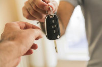 Lažni kupci sjeli na probnu vožnju pa ukrali auto