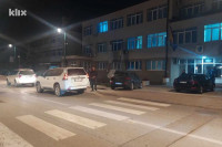 Curu ubili zbog 800 KM?