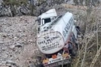 Danas izvlačenje cisterne koja je sletjela sa puta u kanjon Bistrice