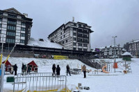 Zimska idila: Kopaonik zavejan, pada i na Tari