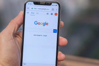 Google тајно снима све што говорите: Kако да искључите ту опцију?