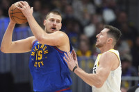 Nikola Jokić je najveći: NBA sjajnim podatkom ukazao koliko je Srbin moćniji od ostalih!