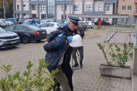 Osumnjičeni za serijske krađe sproveden u Tužilaštvo