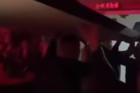 Plafon pao na goste diskoteke u Srbiji (VIDEO)