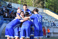 Slavija u naletu