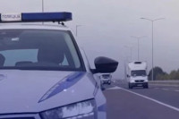 Vozio auto-putem u suprotnom smjeru, izazvao tri saobraćajne nesreće