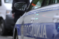 Dva muškarca poginula u sudaru pikapa i kamiona