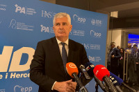 Čović: Neko uvijek "izmakne stolicu" i sruši dogovor partnera