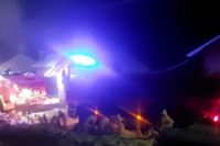 Vatra "progutala" kuću i 650 pilića (VIDEO)