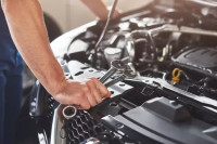 Auto-mehaničar poslije rasprave pucao u mušteriju
