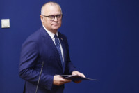 Vlada Srbije ukinula imunitet Goranu Vesiću