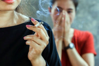 Kod nepušača veći rizik od štetnih efekata duvanskog dima