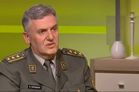 Novi načelnik Vojnomedicinske akademije dr Nenad Perišić