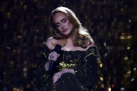 Adel objavljuje koncertni boks-set: Pop diva uživo u Las Vegasu