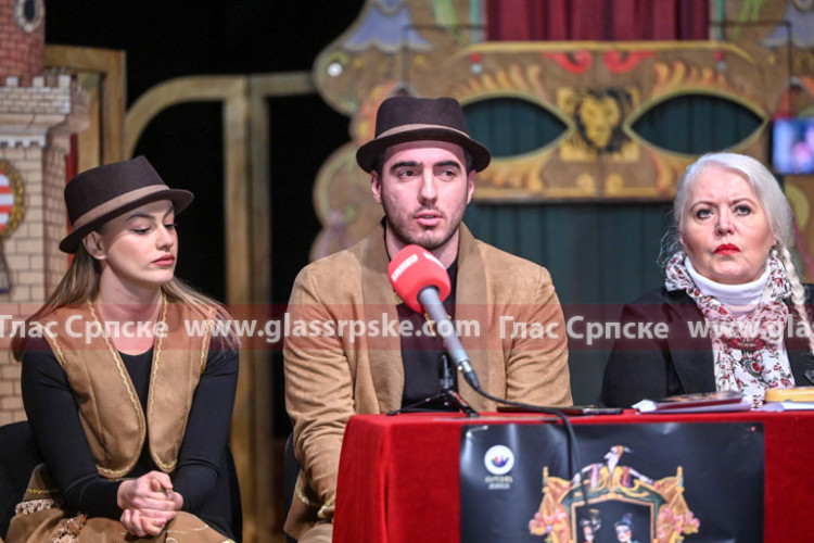 Premijera predstave „Princeza i pocijepane cipele“ u DPRS