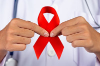 Koliko novih slučajeva oboljelih od HIV/AIDS-je prijavljeno ove godine