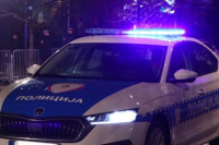 Dvije osobe stradale u Zvorniku: Jedan poginuo čisteći snijeg, drugog ugušio plin