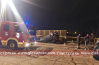 Težak udes u Banjaluci: Auto na krovu, jedno lice povrijeđeno