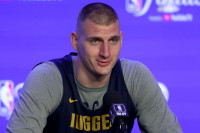 Jokić otkrio zbog čega više ne nosi burmu zavezanu za patike