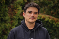 Darko Stojić, za "Glas", o novom projektu "Staklene menažerija" i karijeri