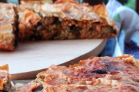 Brzo, jednostavno i ukusno: Recept za staru manastirsku pitu na vodi