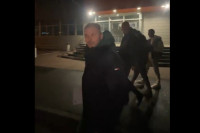 Stanivuković noći na parkingu kod Vlade Srpske (VIDEO)
