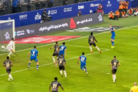 Sergej Milinković-Savić glavom lobovao golmana i dao novi gol za Al Hilal