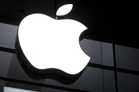 Apple сљедеће године представља два склопива Ајфона