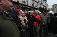 Opozicija blokirala zgradu policije u Novom Sadu