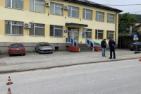 Potvrđena optužnica protiv dva muškarca koji su pretukli ženu