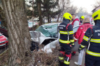 Težak udes u Banjaluci, intervenisali i vatrogasci (FOTO)
