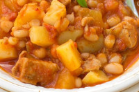 Najbolji recept za hladne dane: Krompir i grah sa suvim mesom