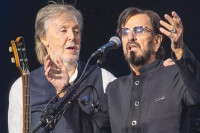 Pol Makartni i Ringo Star ponovo zajedno na koncertu u Londonu