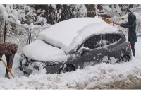 Stiže nam i do metar snijega
