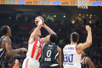 Crvena zvezda i Partizan ukrštaju koplja večeras u derbi meču ABA lige