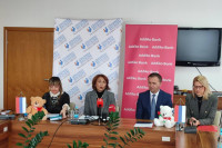 Fond solidarnosti "Duša djece" i "Addiko Bank" Banjaluka nastavili saradnju: Štedne knjižice za još 139 mališana