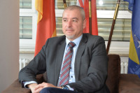 Kaluža: Ambasade Kvinte pokazale da je BiH protektorat