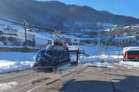 Helikopterski servis dostavio hranu i lijekove za dvije porodice
