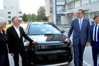 Vučić saopštio kada počinje serijska proizvodnja „fijata pande“ u Kragujevcu