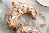 Popularni recept za kroasan sa kremom od badema