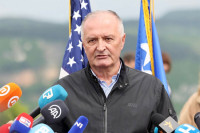 Helez odbio dati saglasnost za prelet aviona ili helikoptera iz Srbije 8. i 9. januara