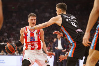 Zvezda upisala četvrtu pobjedu u nizu u Evroligi!