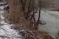 Automobil sletio u Vrbanju