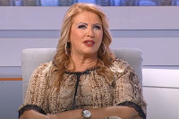 Ćana ne želi da živi u istoj kući sa snajkom