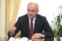 Đokić pozvao radnike RiTE Ugljevik da nastave proces rada