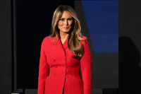 Da li je Melanija prirodna ljepotica? (VIDEO)